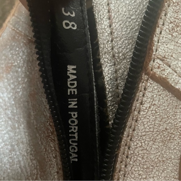 FLY LONDON distressed metallic combat boots. - Picture 2 of 4